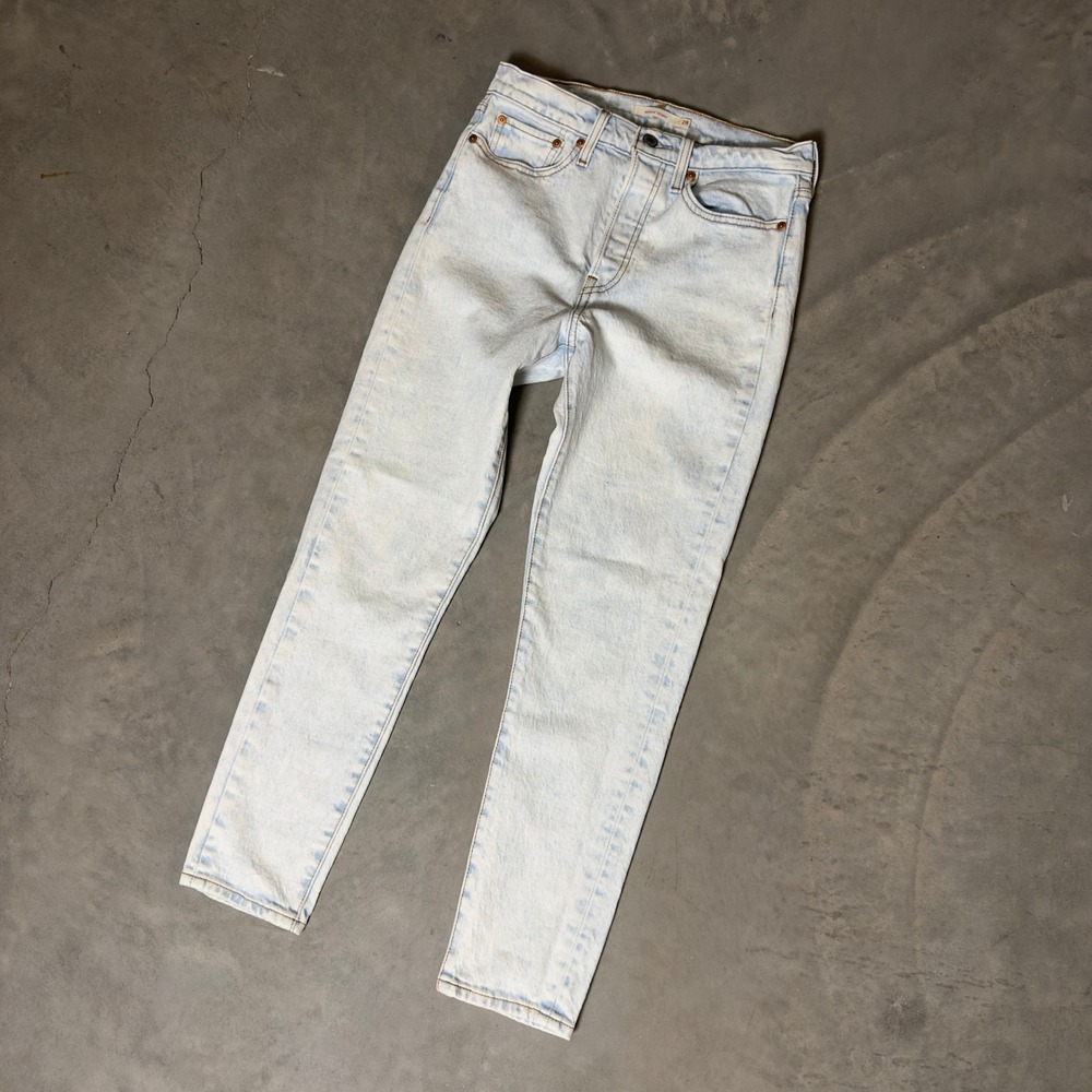 Levi's 501 Original Straight Leg Jeans Womens 28 Light Blue Denim Minimalist